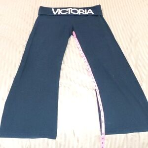 Victoria Sport Yoga Flare | Size: Petite Large